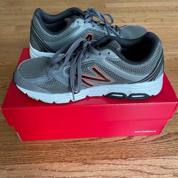 New Balance Running Mens Shoes - Picture 2 of 7